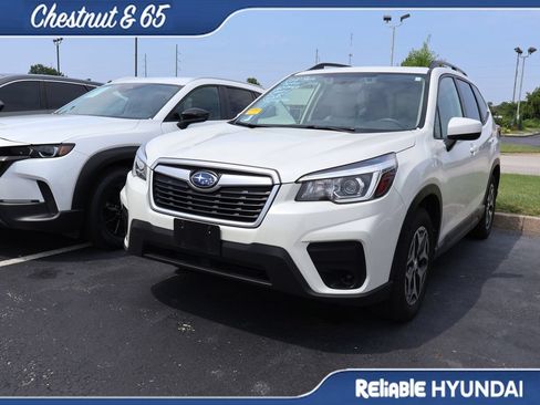 Used 2020 Subaru Forester Premium AWD/4WD image 10