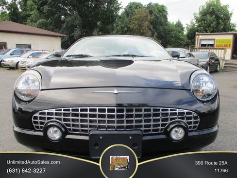 Used 2003 Ford Thunderbird RWD image 3