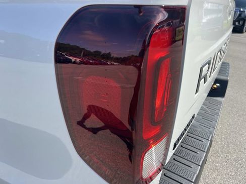 Used 2025 Honda Ridgeline Black Edition image 10