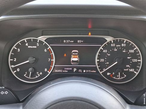 Certified 2024 Nissan Rogue SV FWD image 12