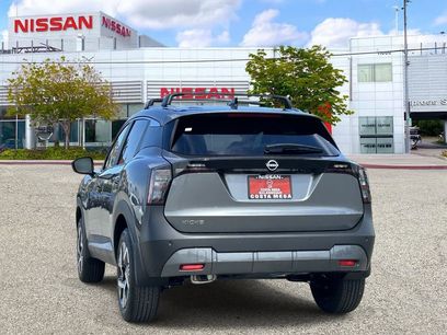 New 2026 Nissan Kicks SV w/ Charging Package