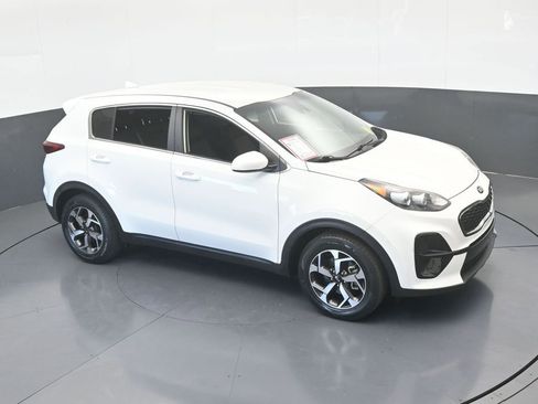 Used 2020 Kia Sportage LX image 47