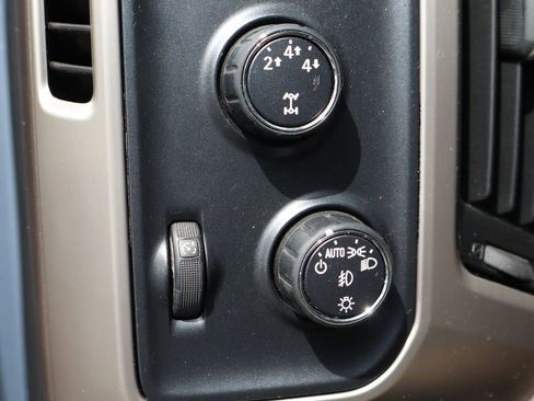 Used 2016 GMC Sierra 2500 Denali w/ Duramax Plus Package image 24