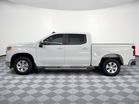 Used 2023 Chevrolet Silverado 1500 LT RWD image 2