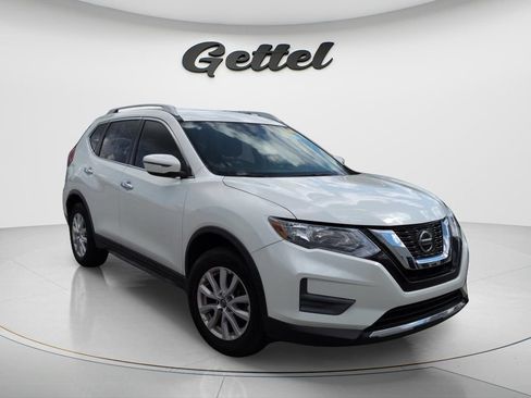 Certified 2020 Nissan Rogue SV FWD image 13