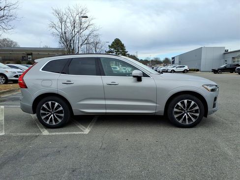 Certified 2023 Volvo XC60 B5 Core w/ Climate Package image 2