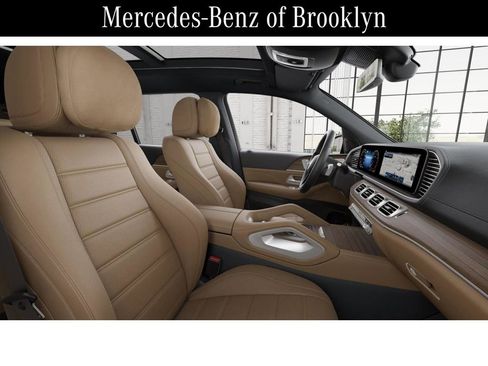 Certified 2026 Mercedes-Benz GLS 450 4MATIC image 4