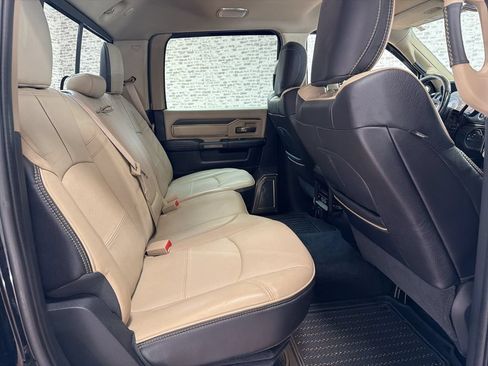 Used 2019 RAM 2500 Limited AWD/4WD image 12