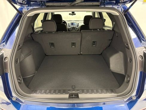 Used 2022 Chevrolet Equinox LS image 16