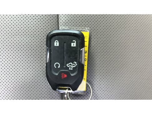 Used 2022 Chevrolet Silverado 1500 LTZ image 34