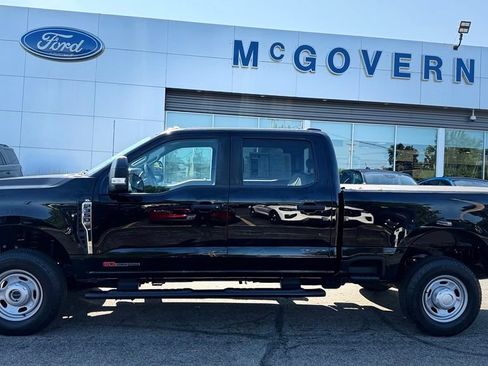 Used 2024 Ford F350 XL w/ Snow Plow Prep Package AWD/4WD image 4