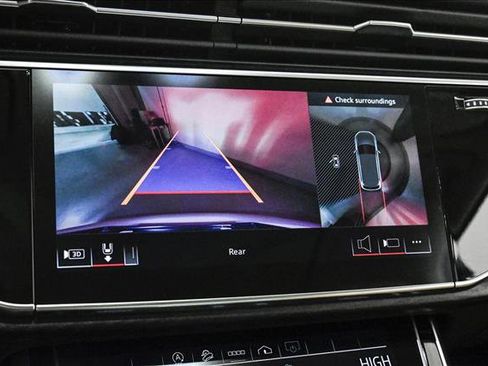 Certified 2025 Audi Q7 3.0T Premium Plus image 14