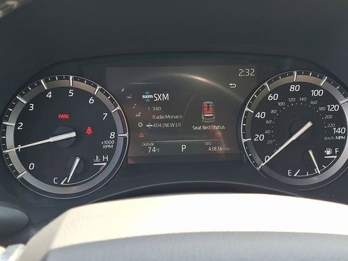 Used 2021 Toyota Highlander XLE image 23