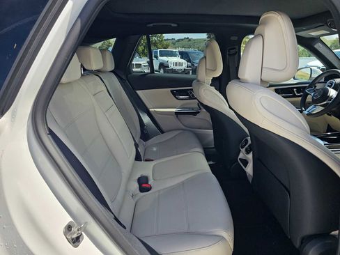 New 2026 Mercedes-Benz GLC 300 4MATIC image 42