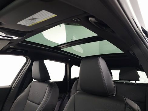 Used 2026 BMW X1 xDrive28i w/ Technology Package image 13