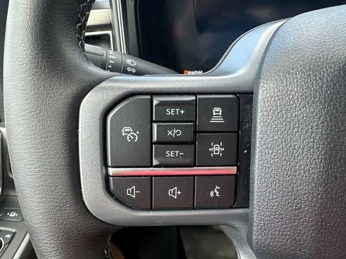 Used 2025 Ford F250 Lariat w/ Lariat Ultimate Package AWD/4WD image 15