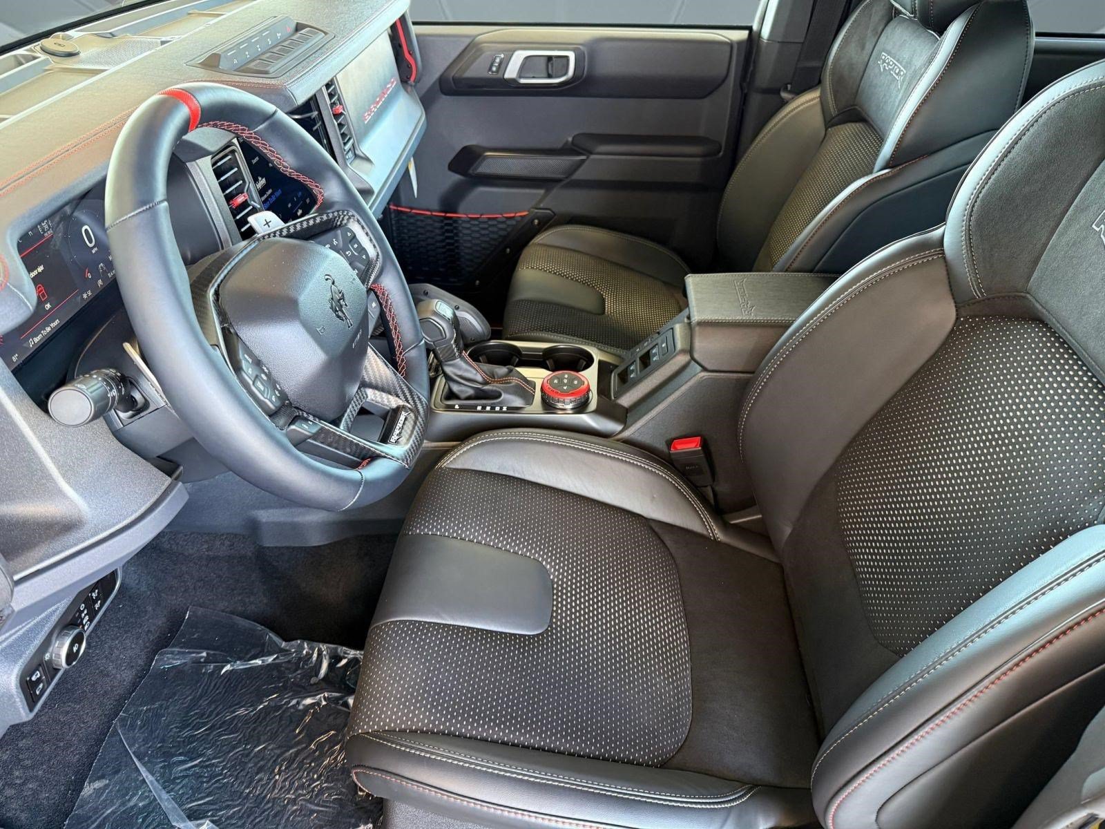 New 2026 Ford Bronco Raptor w/ Interior Carbon Fiber Pack AWD/4WD image 5