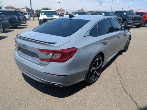 Used 2022 Honda Accord Sport image 5