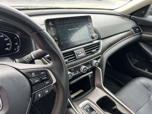 Certified 2019 Honda Accord Touring image 15