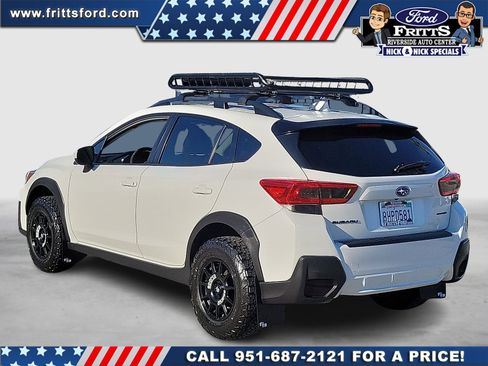 Used 2019 Subaru Crosstrek 2.0i Premium w/ Eyesight System image 3
