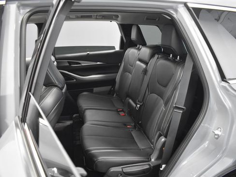 Used 2026 INFINITI QX60 Luxe w/ Cargo Package AWD/4WD image 36