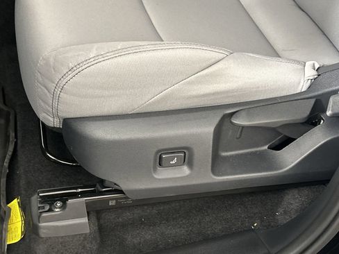 New 2026 Toyota Tacoma SR5 image 18