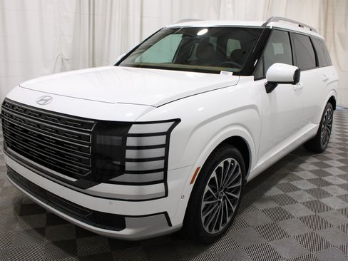 Used 2026 Hyundai Palisade Calligraphy AWD/4WD image 38