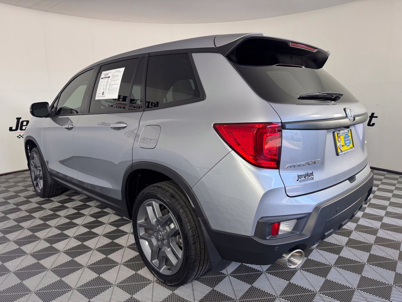 Used 2022 Honda Passport EX-L image 8