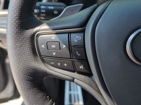 Used 2020 Lexus ES 350 F Sport w/ Accessory Package FWD image 19