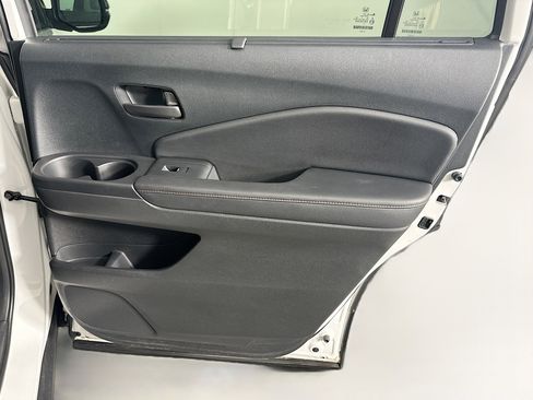 Used 2023 Honda Passport TrailSport image 33