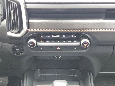 Used 2025 MAZDA CX-50 AWD 2.5 Hybrid w/ Premium Pkg image 18
