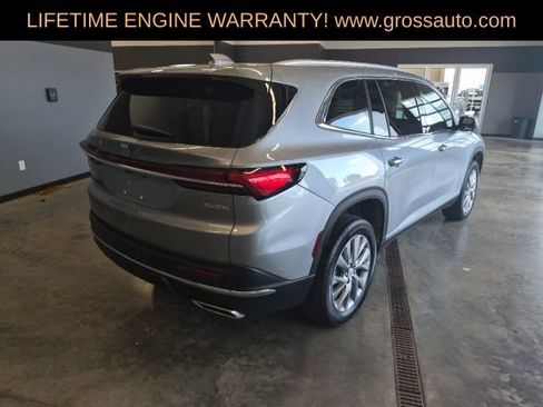 Used 2026 Buick Enclave Preferred AWD/4WD image 10