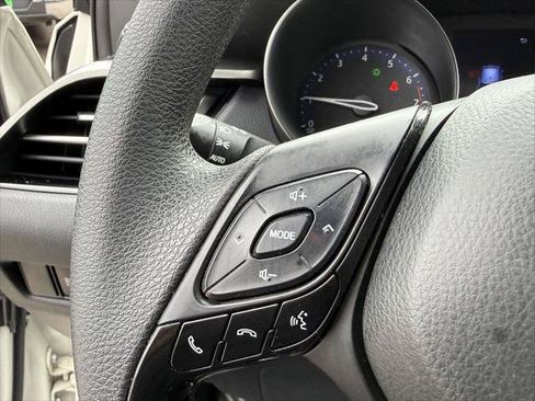 Certified 2019 Toyota C-HR LE FWD image 22