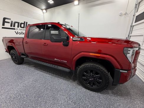 Used 2024 GMC Sierra 2500 AT4 w/ AT4 Premium Plus Package AWD/4WD image 9