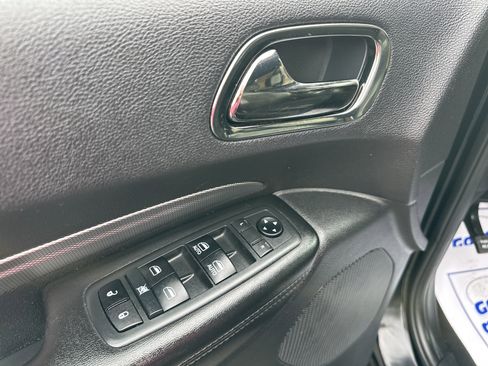 Used 2019 Dodge Durango GT image 9