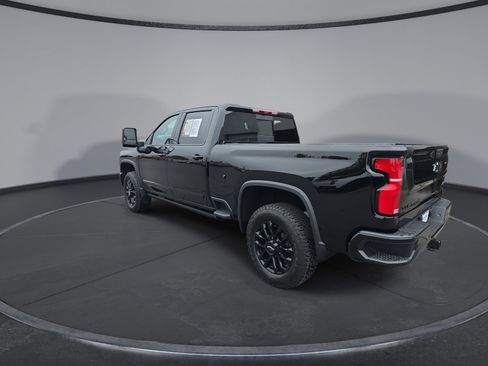 Certified 2025 Chevrolet Silverado 3500 High Country w/ High Country Premium Package AWD/4WD image 11