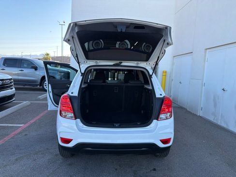 Used 2021 Chevrolet Trax LS w/ Tint and Cruise Package FWD image 44