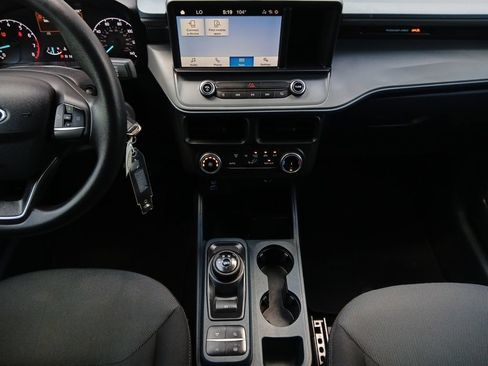 Used 2022 Ford Maverick XL FWD image 3