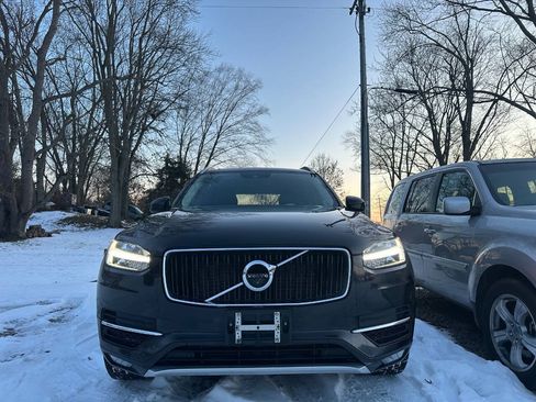 Used 2016 Volvo XC90 T6 Momentum w/ Momentum Plus Package AWD/4WD image 35