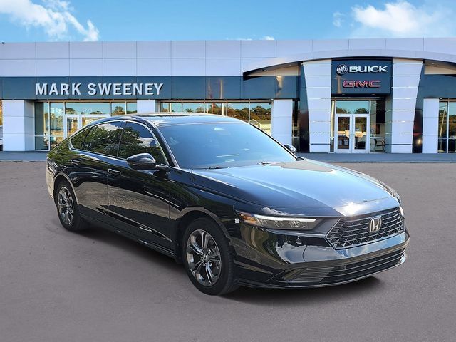 Used 2025 Honda Accord EX-L image 3