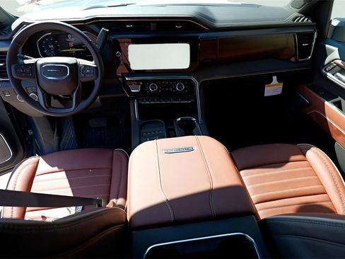 New 2026 GMC Sierra 2500 Denali Ultimate w/ Max Trailering Package image 25