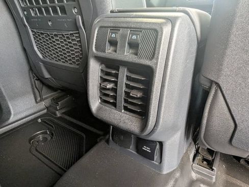 Used 2025 Ford Bronco Big Bend w/ Black Diamond Package AWD/4WD image 23