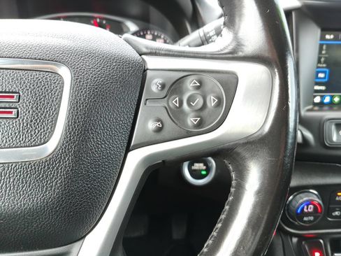 Used 2019 GMC Terrain SLE w/ Black Edition AWD/4WD image 23