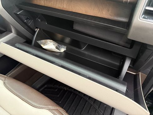 Used 2019 Ford F150 Limited image 26