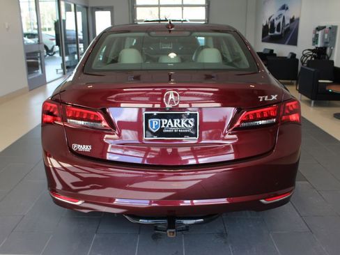 Used 2015 Acura TLX w/ Technology Package image 28