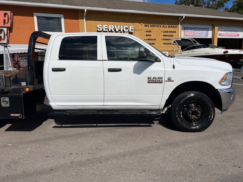 Used 2017 RAM 3500 Tradesman w/ Chrome Appearance Group AWD/4WD image 12