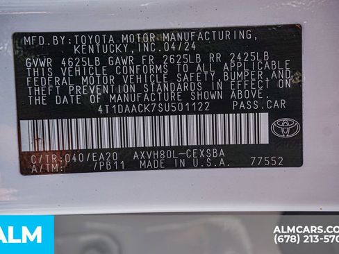 Used 2025 Toyota Camry SE image 56