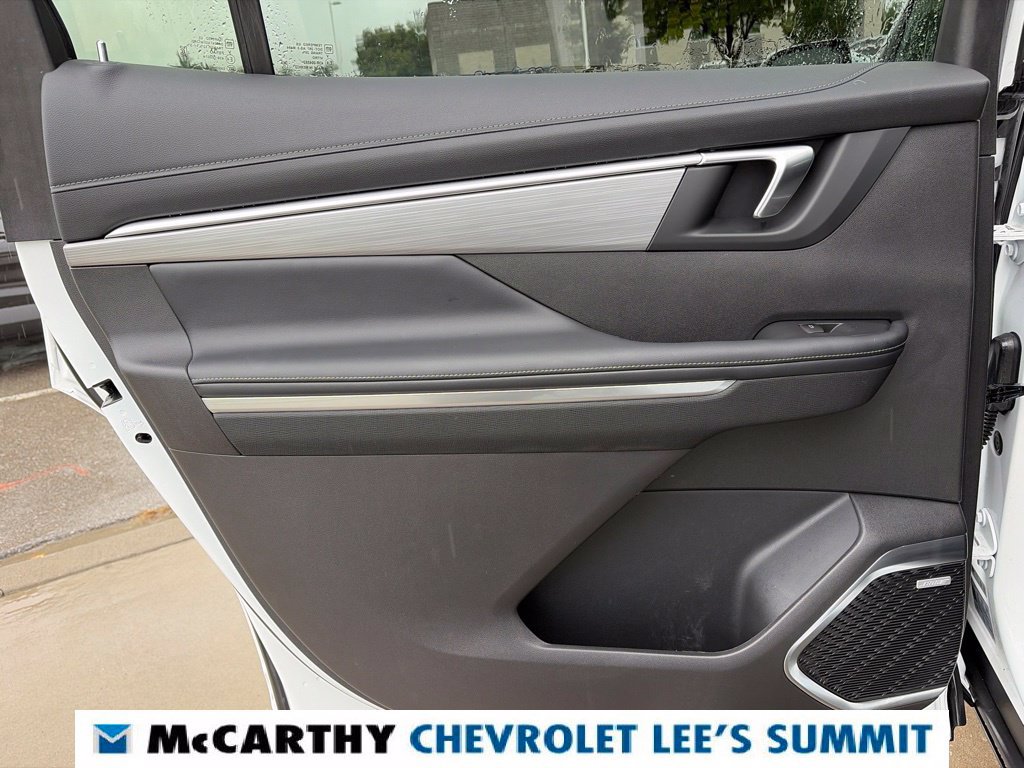 Used 2026 Buick Enclave Preferred FWD image 41