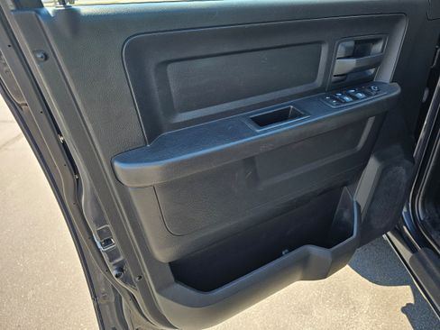 Used 2015 RAM 1500 Tradesman w/ Popular Equipment Group AWD/4WD image 9