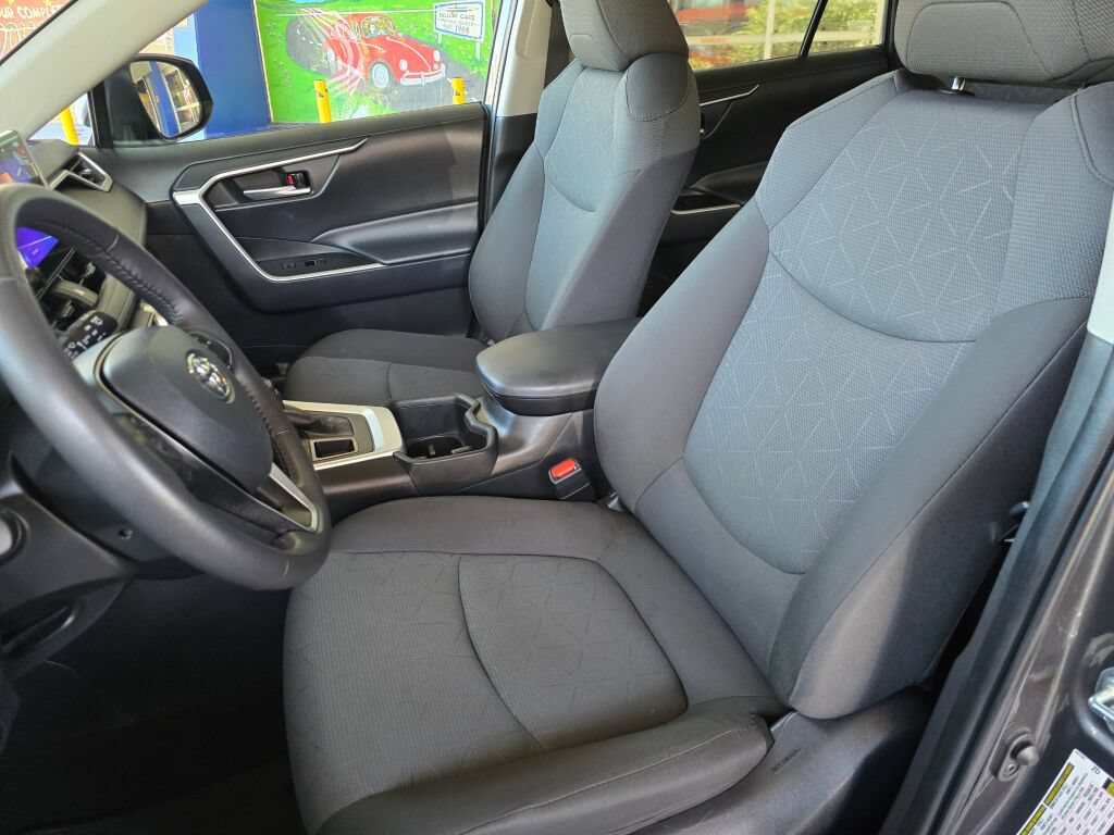 Used 2024 Toyota RAV4 XLE w/ Convenience Package AWD/4WD image 23